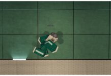 Ink Game Jump Rope Nerf – How Bad Is It? Feature image for our ink game jump rope nerf guide showing a player mid-air as they leap from one bed to another