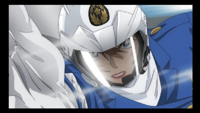 featured image for our news on Detective Conan: Fallen Angel of the Highway Anime movie. It shows a woman wearing a white helmet and a blue suit.